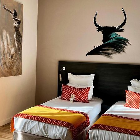 Hotel Saint Louis Ег-Морт Екстер'єр фото