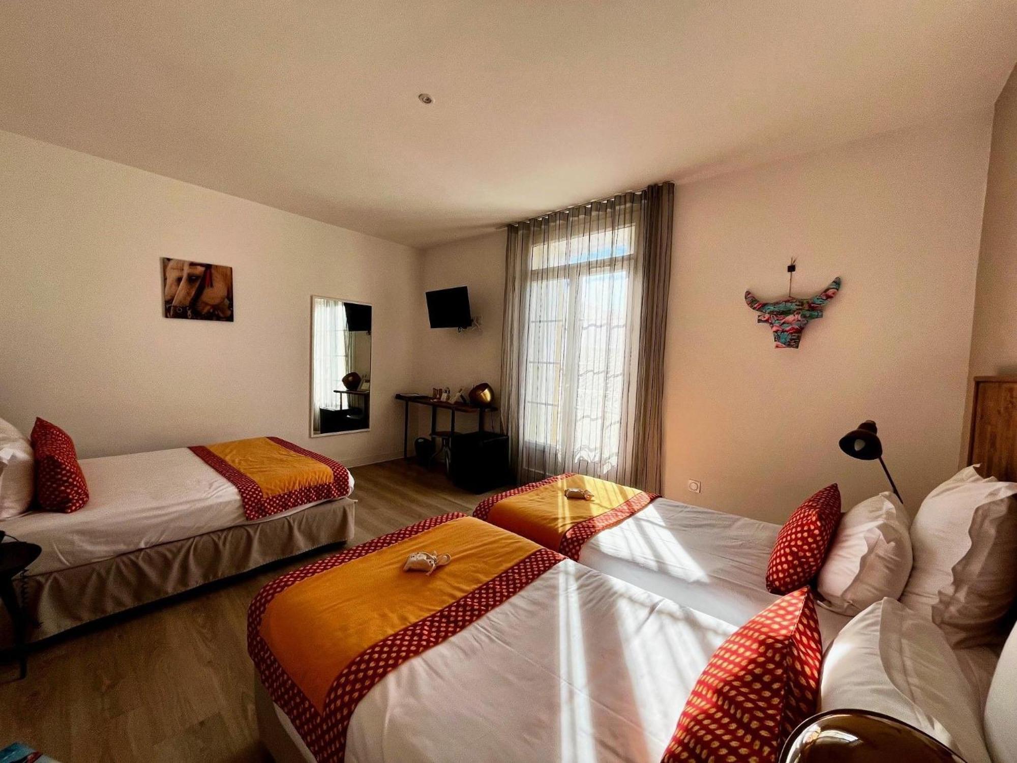 Hotel Saint Louis Ег-Морт Екстер'єр фото